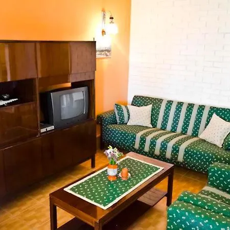 Viktor Rogoznica Guest house