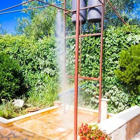 Viktor Rogoznica Guest house