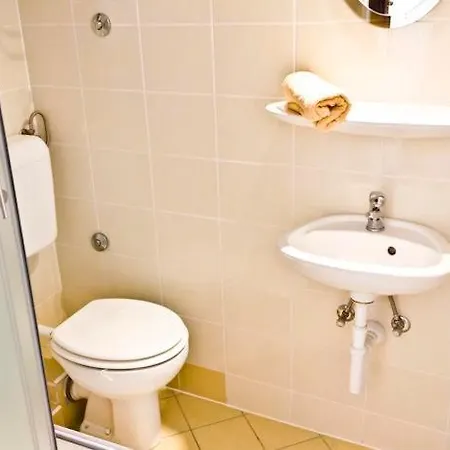 Viktor Rogoznica Guest house